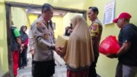 Polresta Malang Kota Menyerahkan Bantuan Untuk Korban Kebakaran